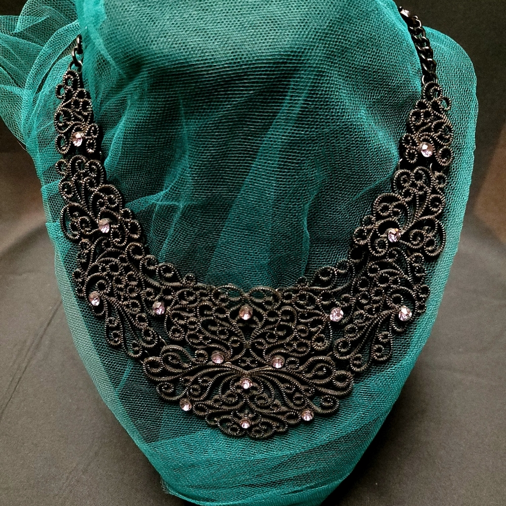 Hot Topic Black with Purple Gems Gothic-Style Statement Necklace